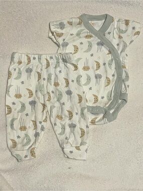 Baby Gear Neutral Logo Cotton Baby Onesie - Cream and Tan Print